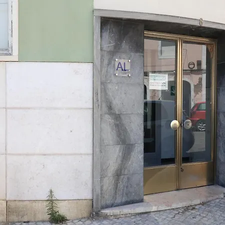 Discovery Expo - Aeroporto Guest house Lisbon