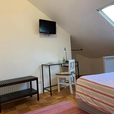Guest house Discovery Expo - Aeroporto Lisbon