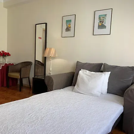 Discovery Expo - Aeroporto Guest house Lisbon