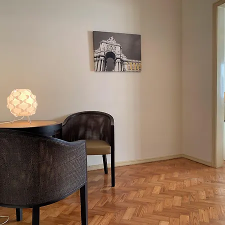 Discovery Expo - Aeroporto 3* Lisboa