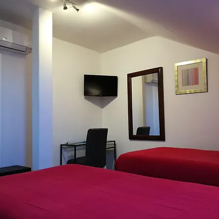 Gasthuis Discovery Expo - Aeroporto Lissabon